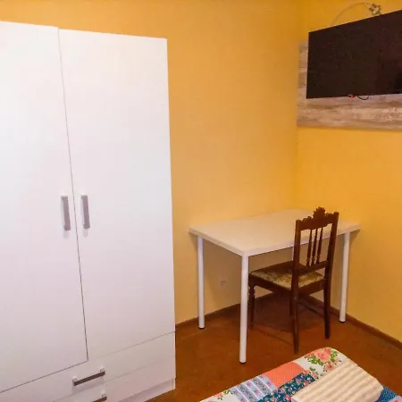 Friends In - Charming Bedrooms In The Historic Center