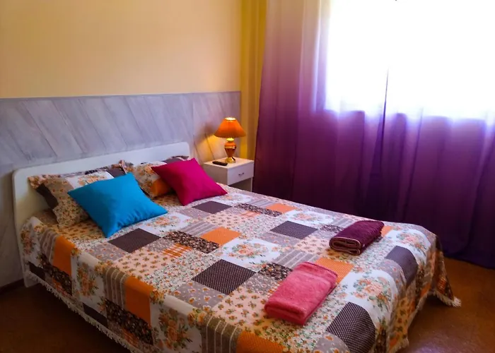Πανσιόν Friends In - Charming Bedrooms In The Historic Center