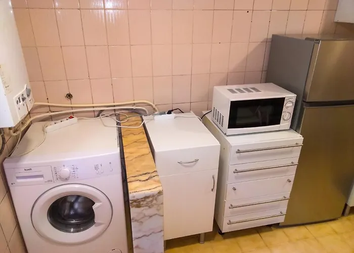 Friends In - Charming Bedrooms In The Historic Center Πανσιόν Μπράγκα