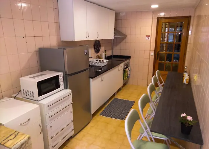 Πανσιόν Friends In - Charming Bedrooms In The Historic Center *